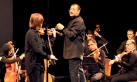 ارکستر فیلارمونیک تهران به رهبری آرش گوران به روی صحنه رفت